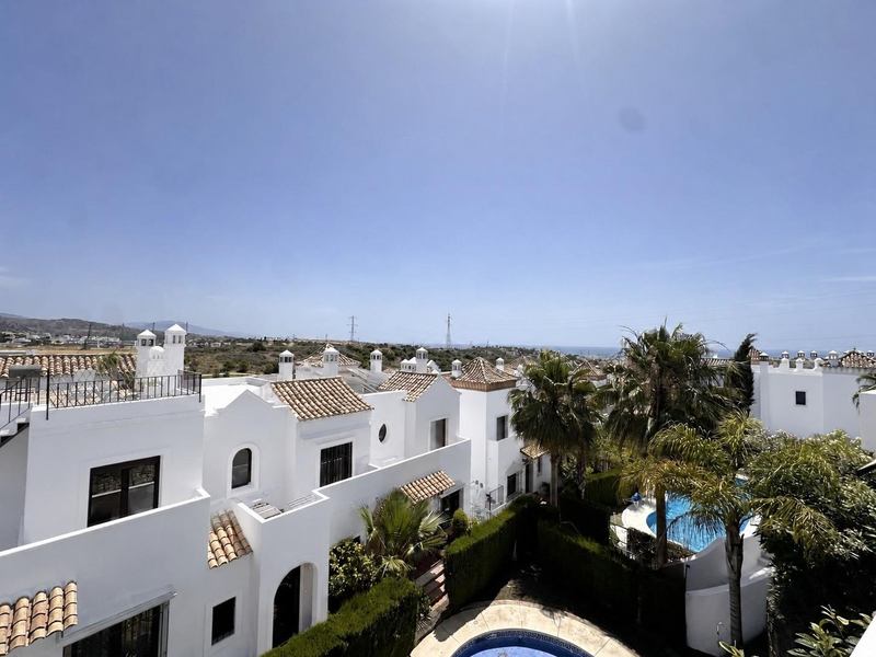 Fantastic Town House by Valle Romano Golf.