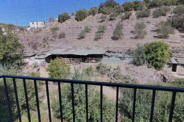 House in the heart of Setenil, in a quiet area with many possibilities. — view (image 5 of 10)