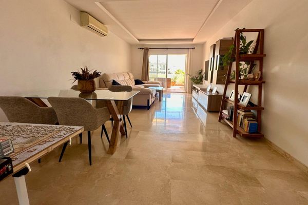 Magnificent apartment in Puerto Alto urbanisation — view (image 5 of 10)