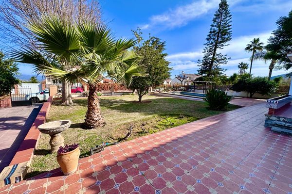 Exclusiva villa independiente en la mejor zona de Alahaurín de la Torre. — detalle (imagen 3 de 10)
